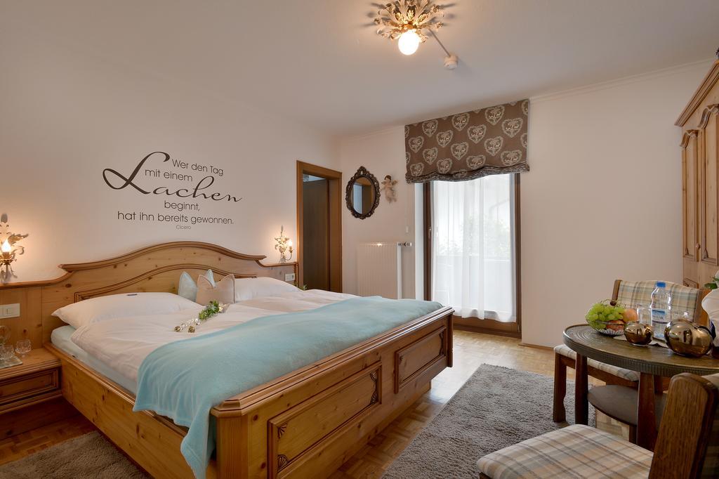 Alpin Hotel Garni Eder - Private Living Mayrhofen Esterno foto