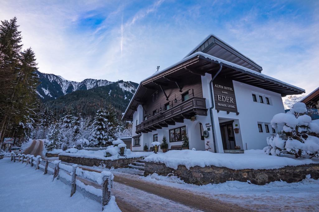 Alpin Hotel Garni Eder - Private Living Mayrhofen Esterno foto